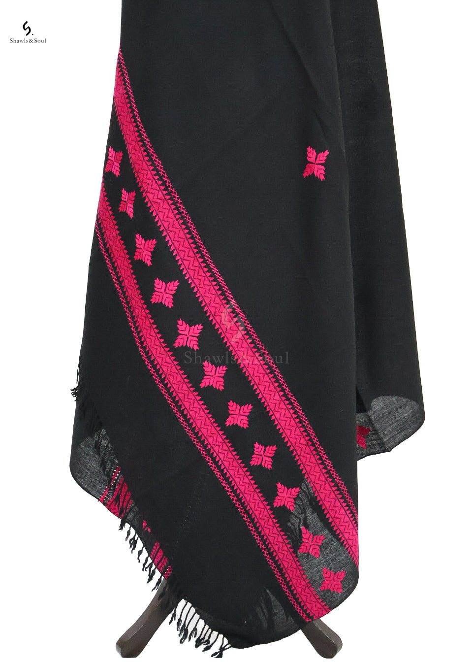 Swati Dastkaar Black B