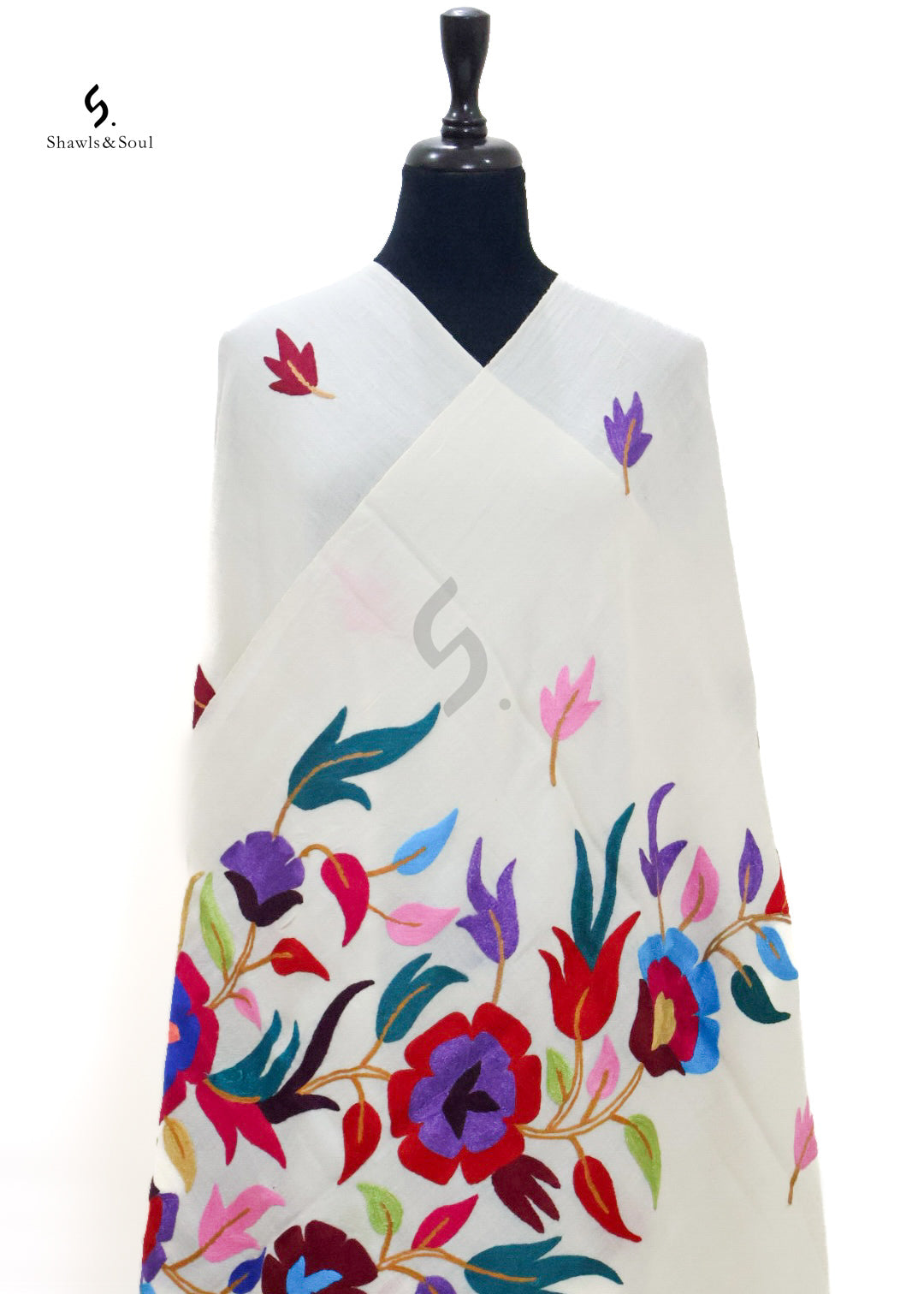 Aari Floral A