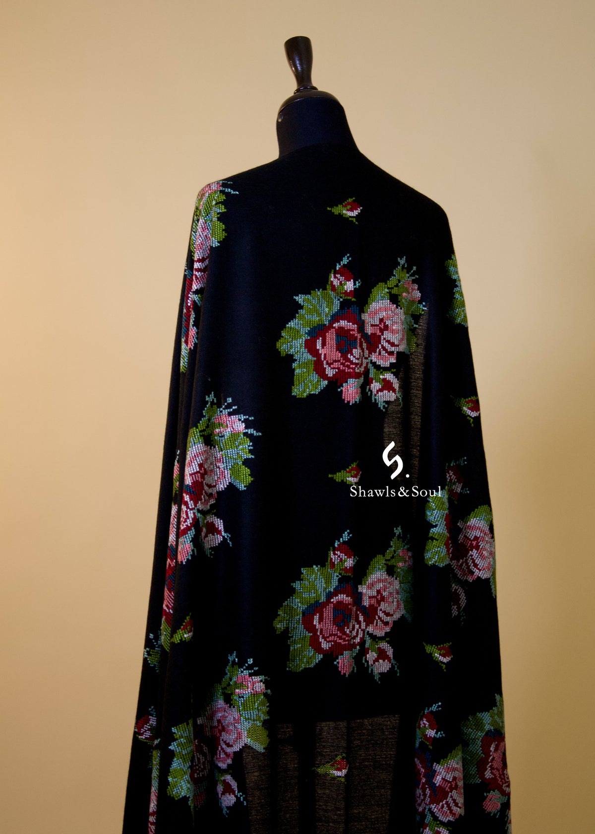 Gulafshan Black