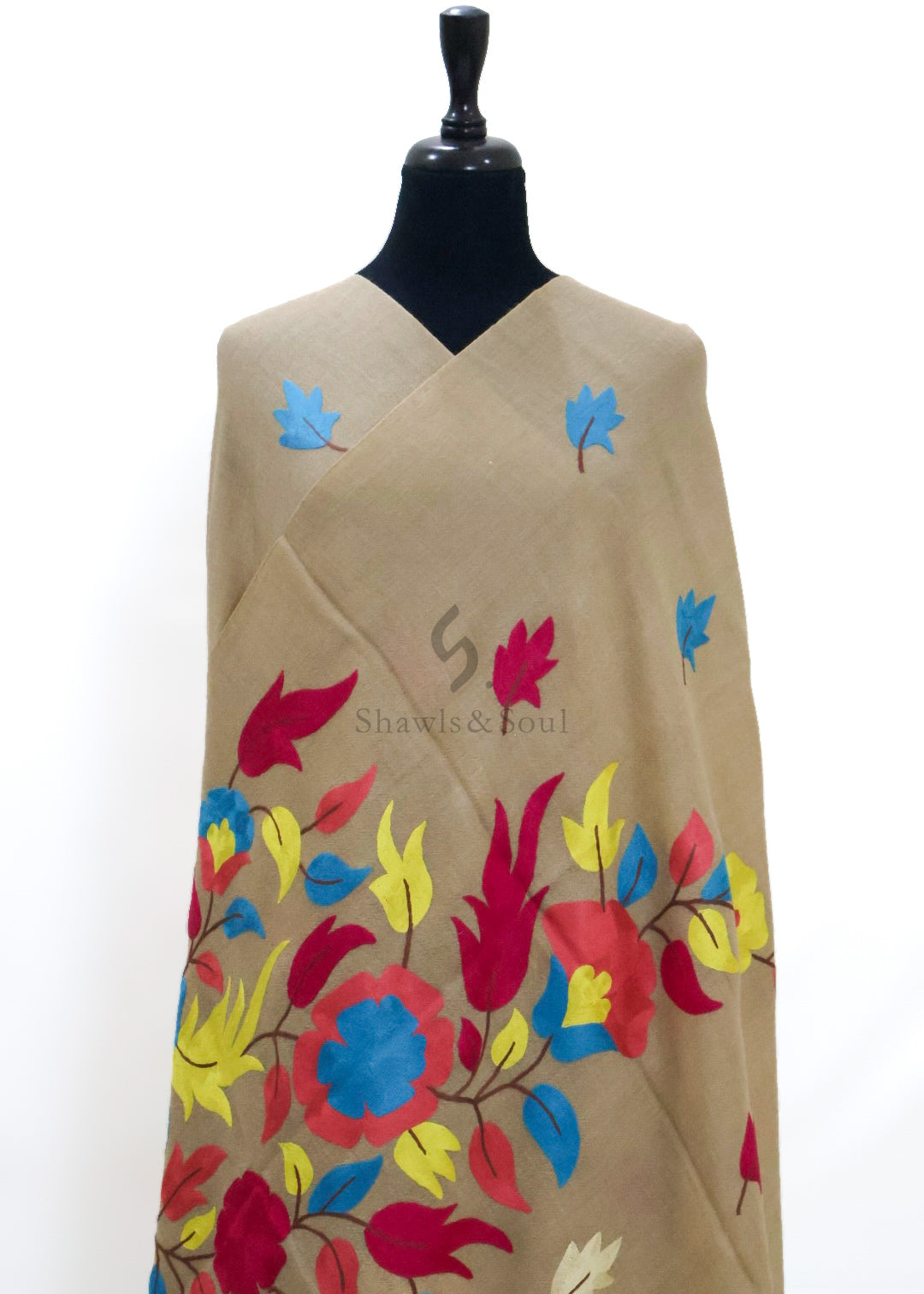 Aari Floral D
