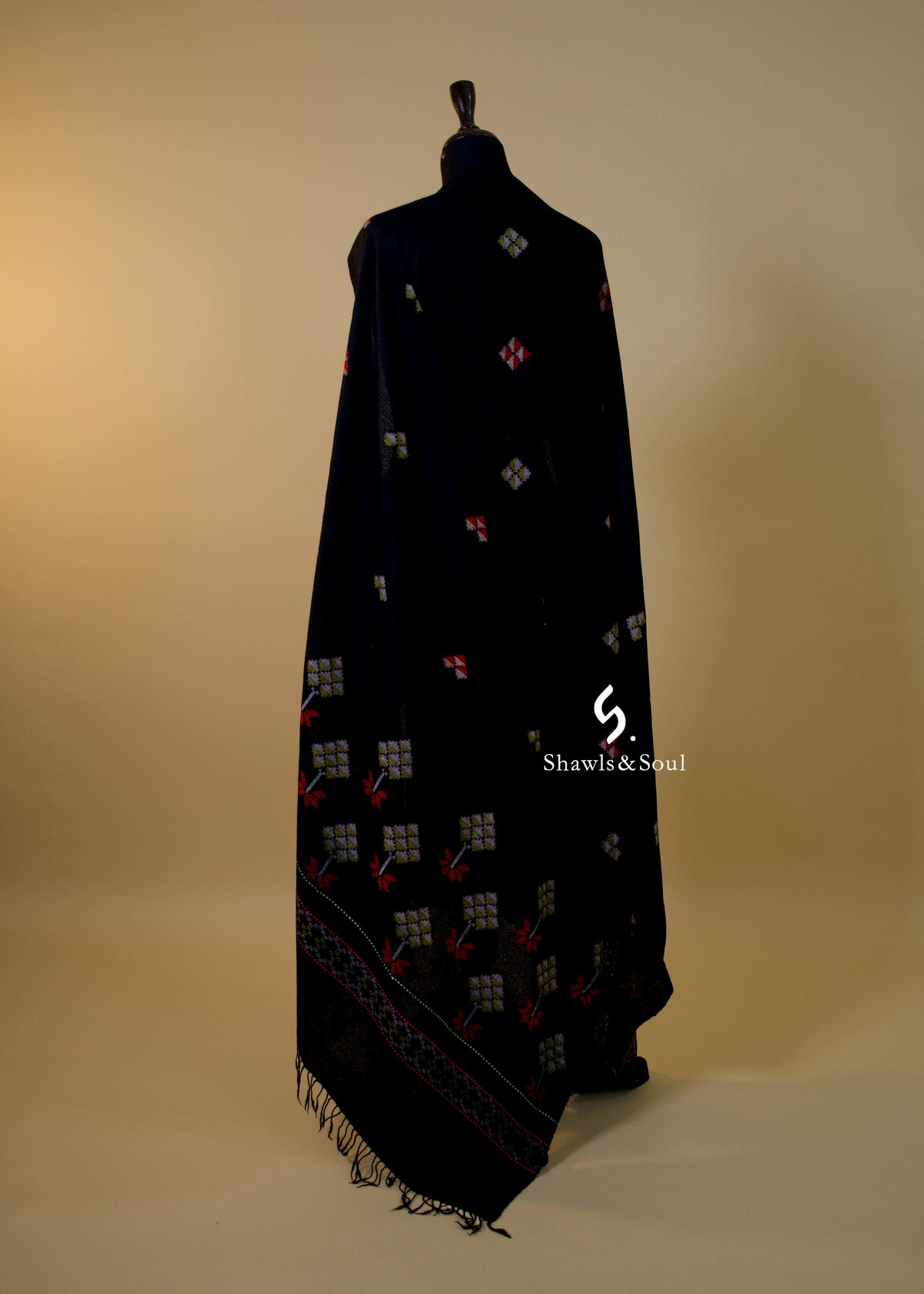 Woven Shah Balooth Black