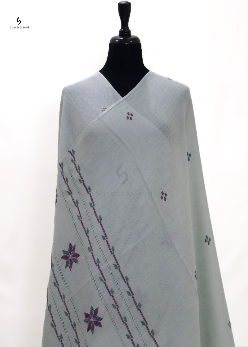 Woven Gleam C