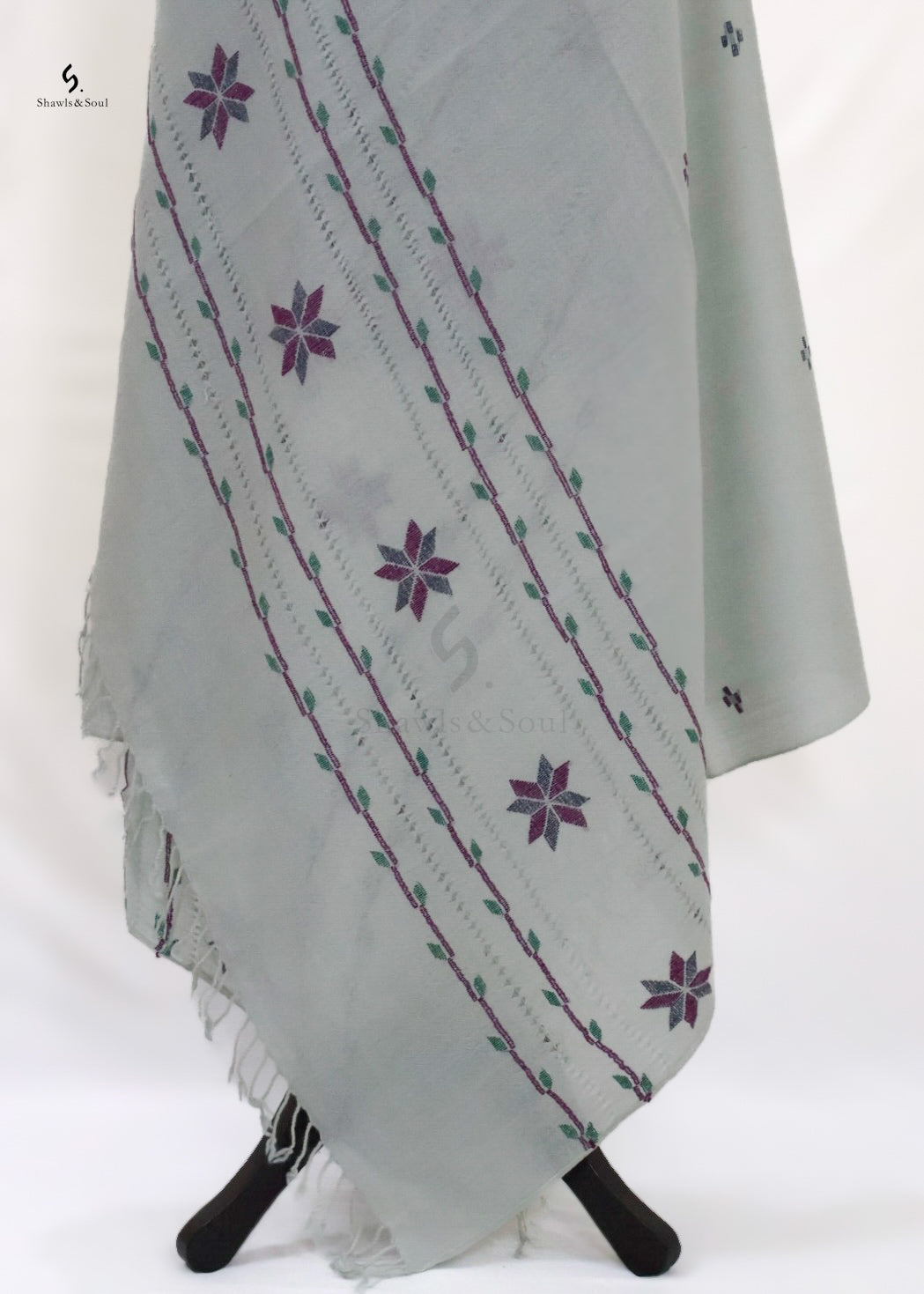 Woven Gleam C