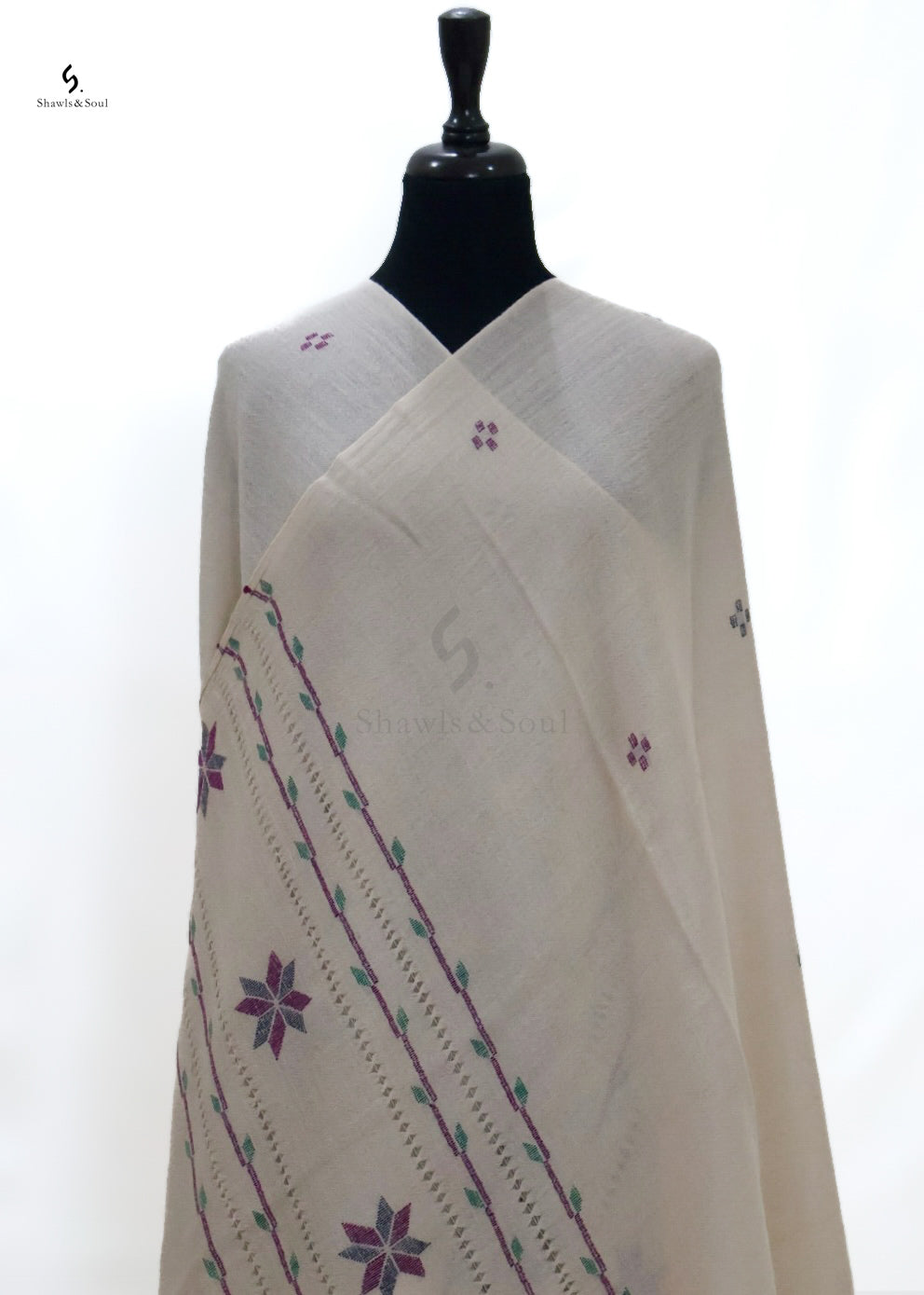 Woven Gleam D