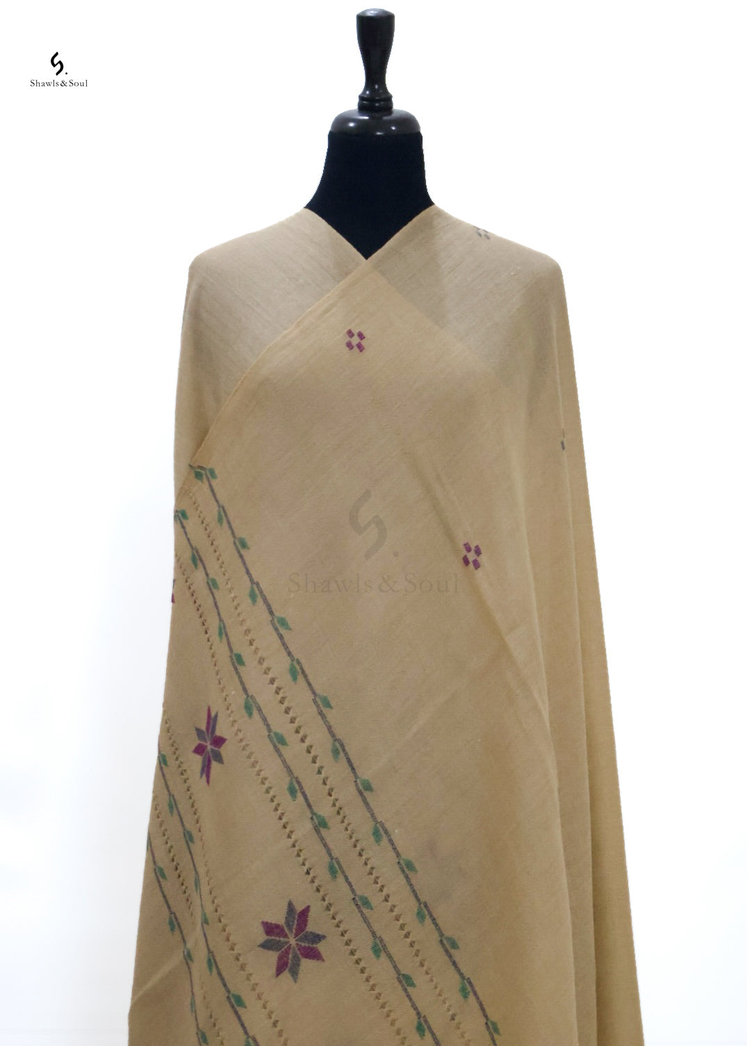 Woven Gleam F