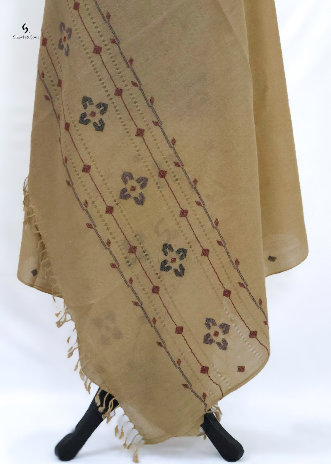 Woven Gleam G