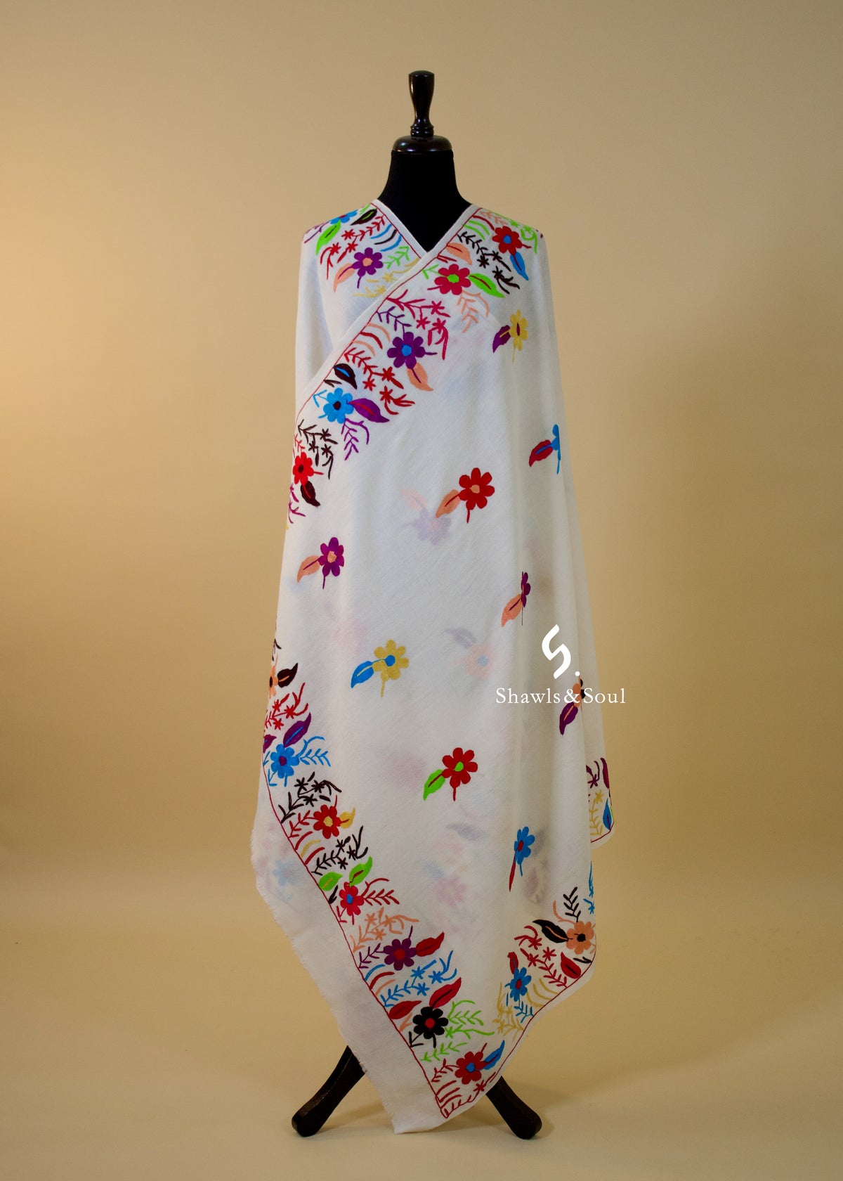 Aakash Shawl C