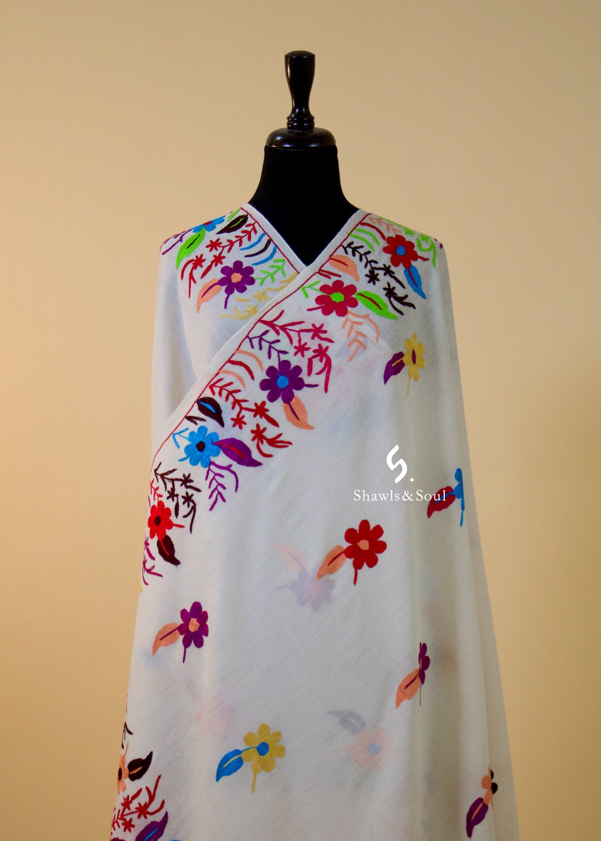 Aakash Shawl C