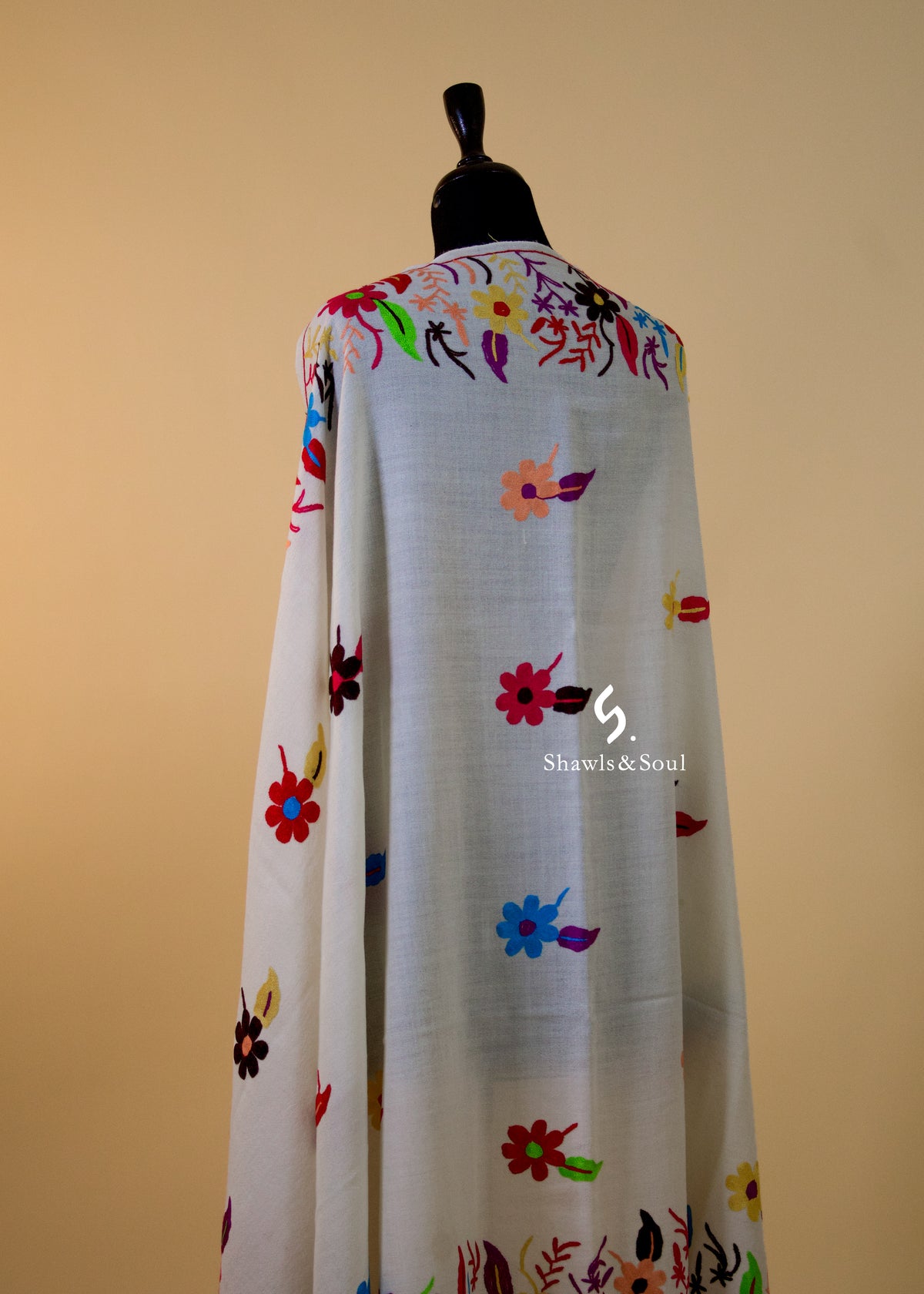 Aakash Shawl C