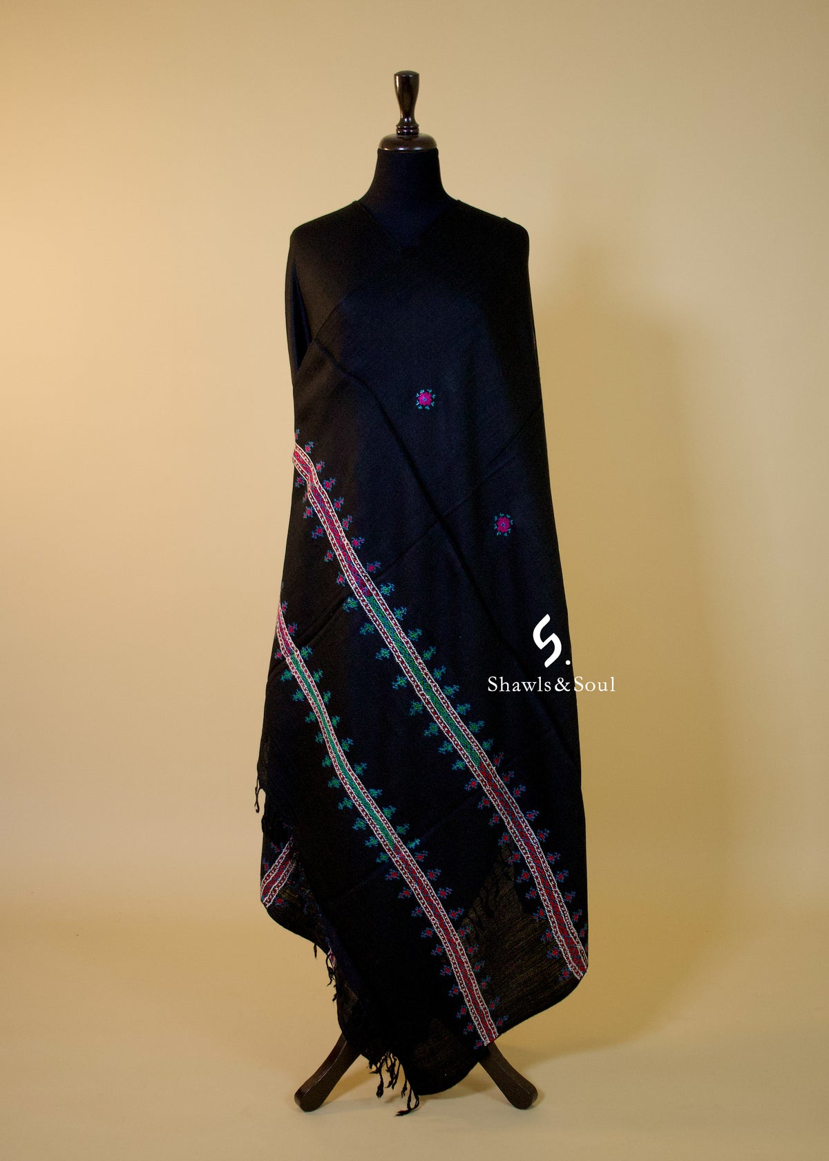 Vira Black A