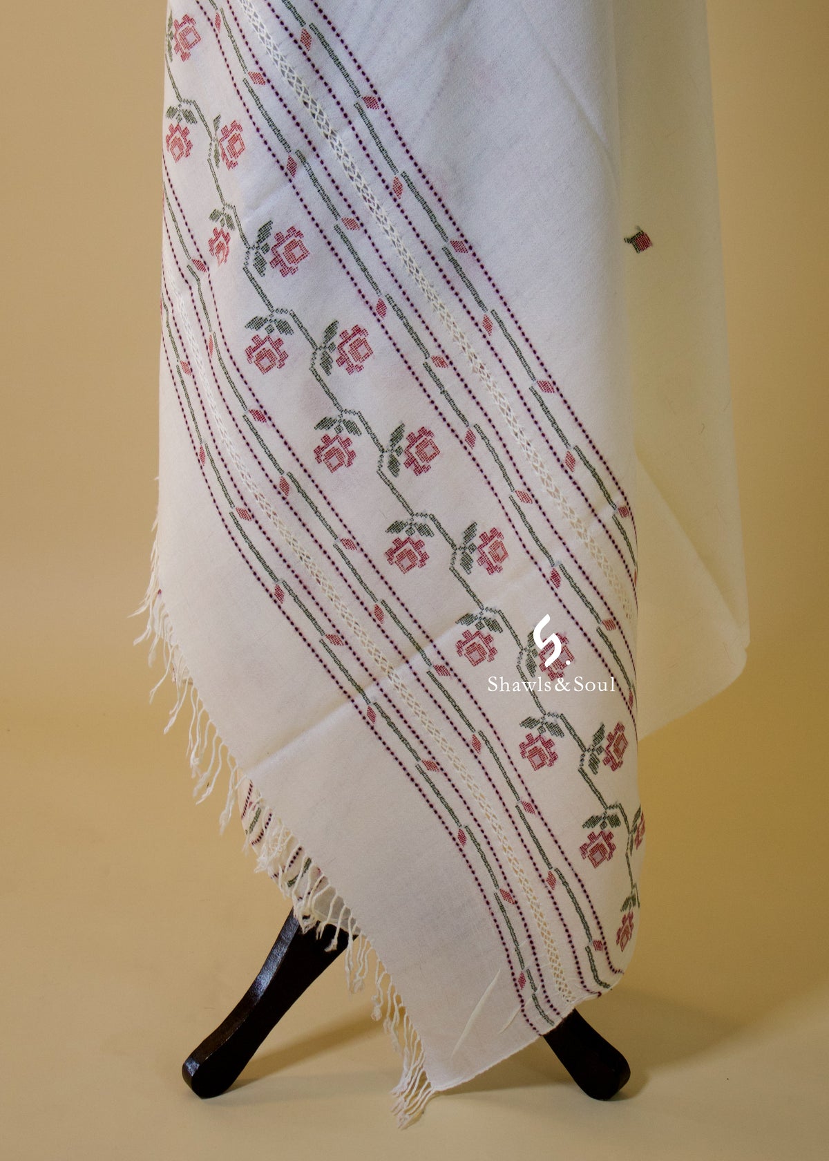 Woven Rosette