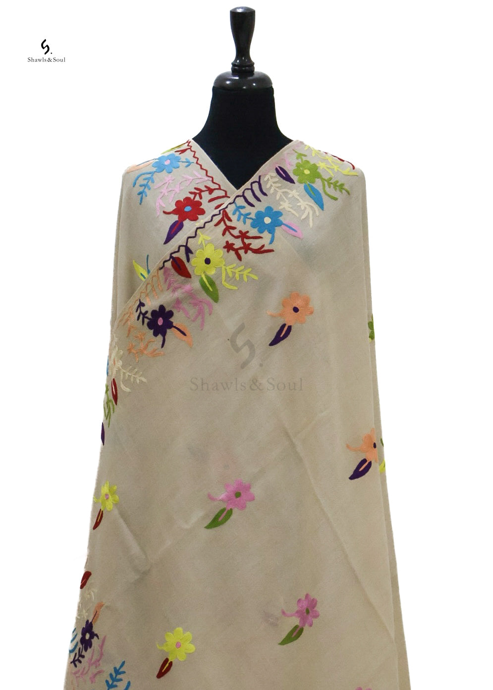 Aakash Shawl C