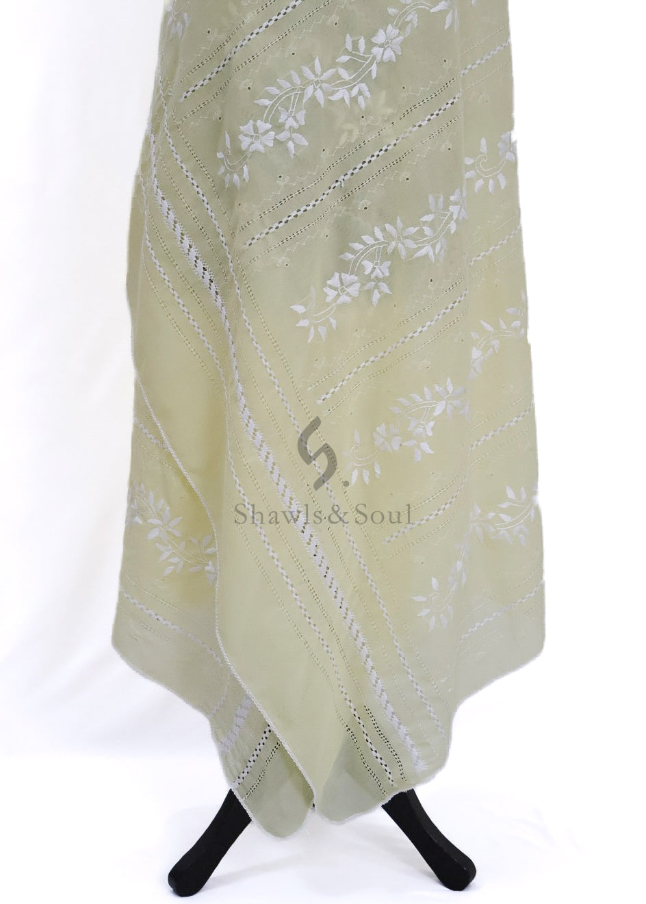 Zarina Drape F