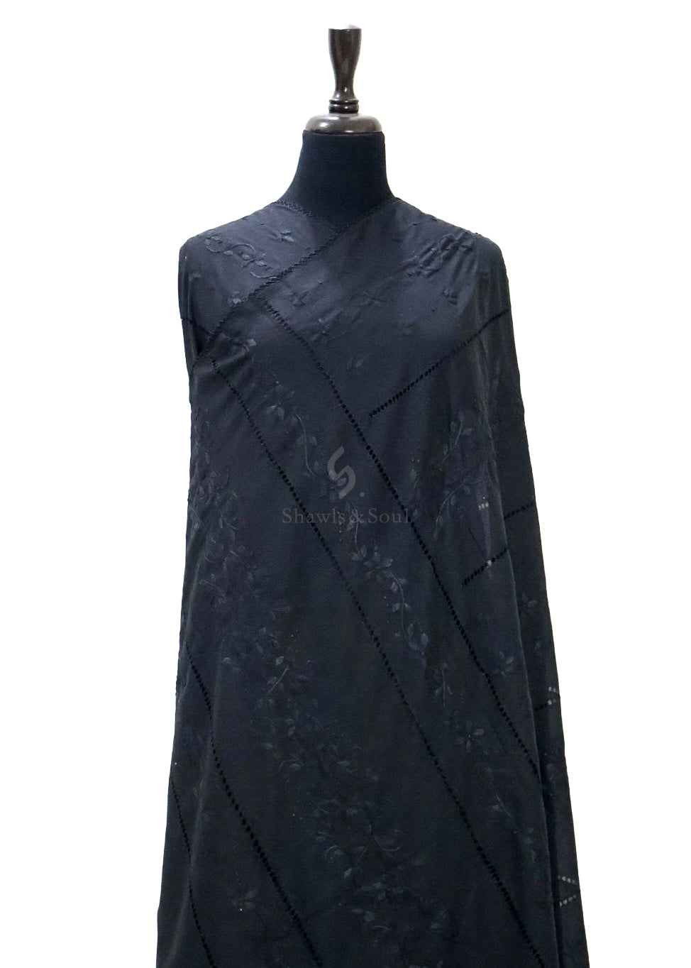 Afsana Black