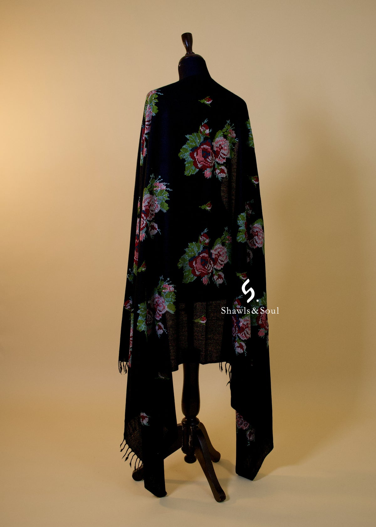 Gulafshan Black