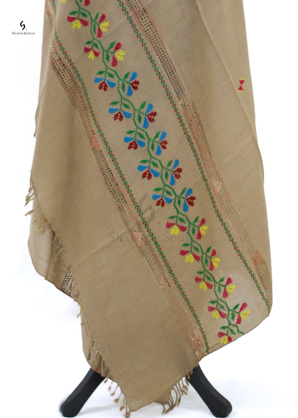 Zeenat B