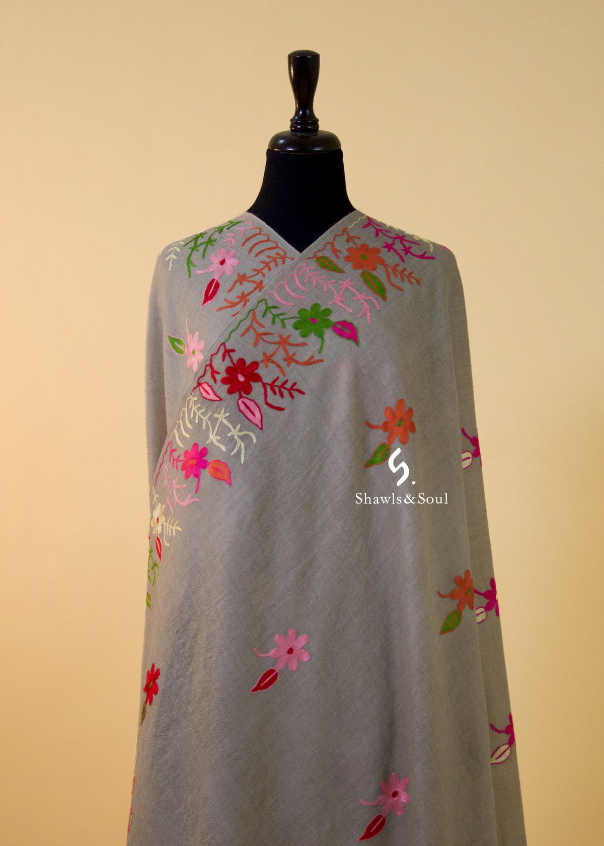 Aakash Shawl H