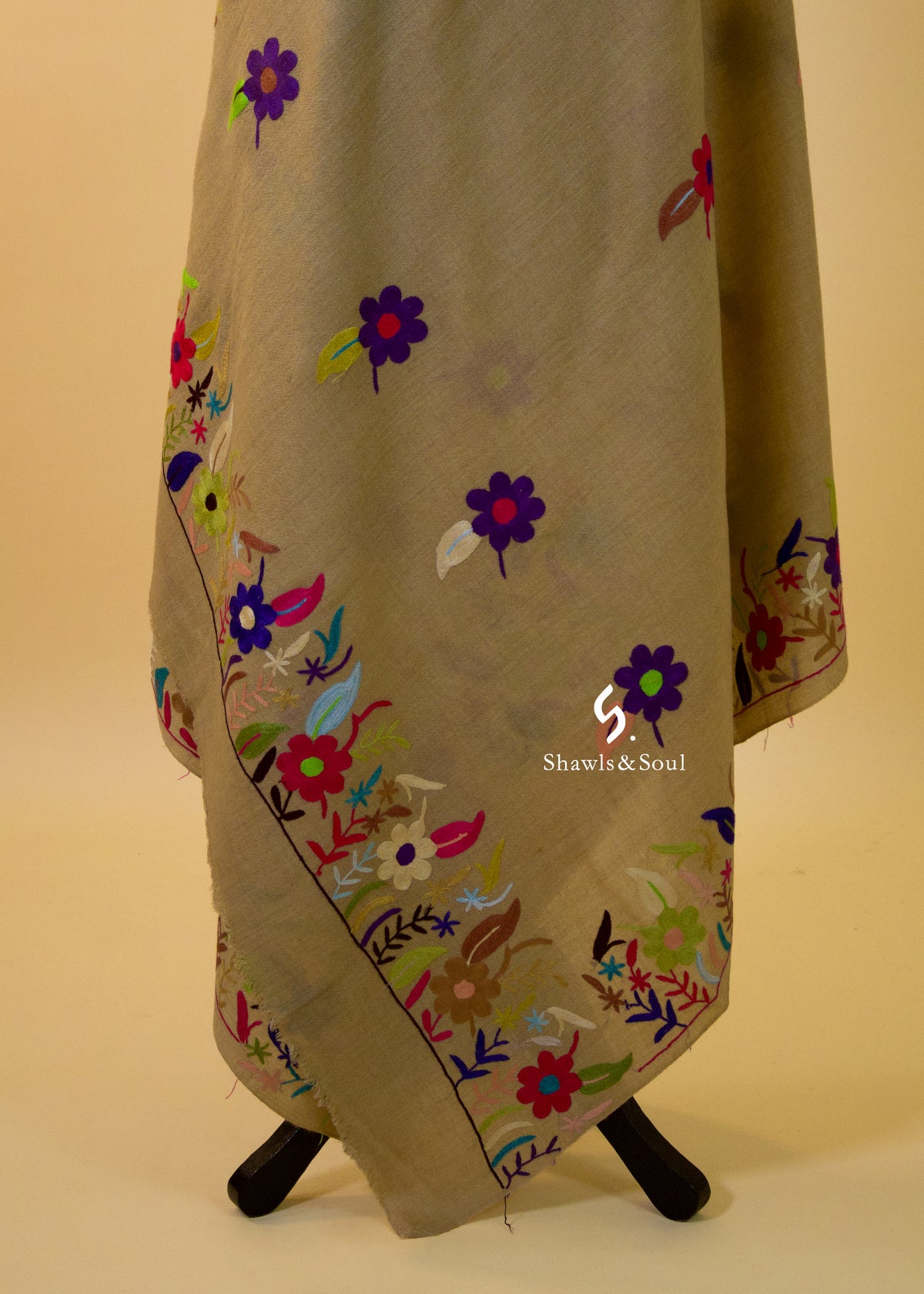 Aakash Shawl B