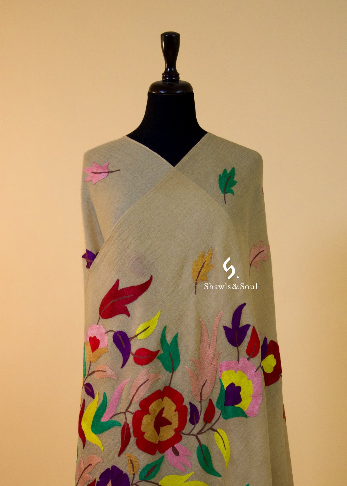 Aari Floral D