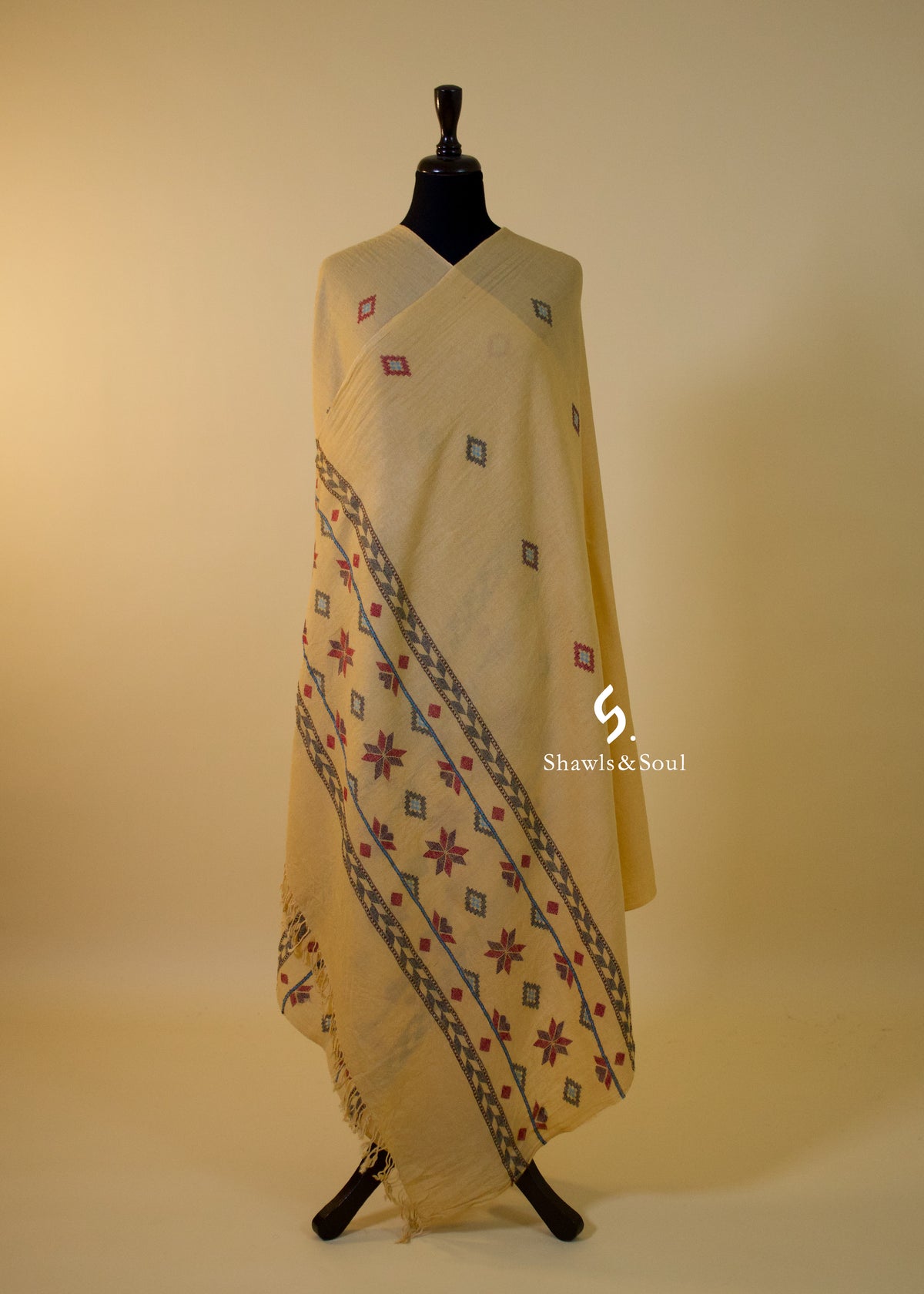 Woven Bloom B