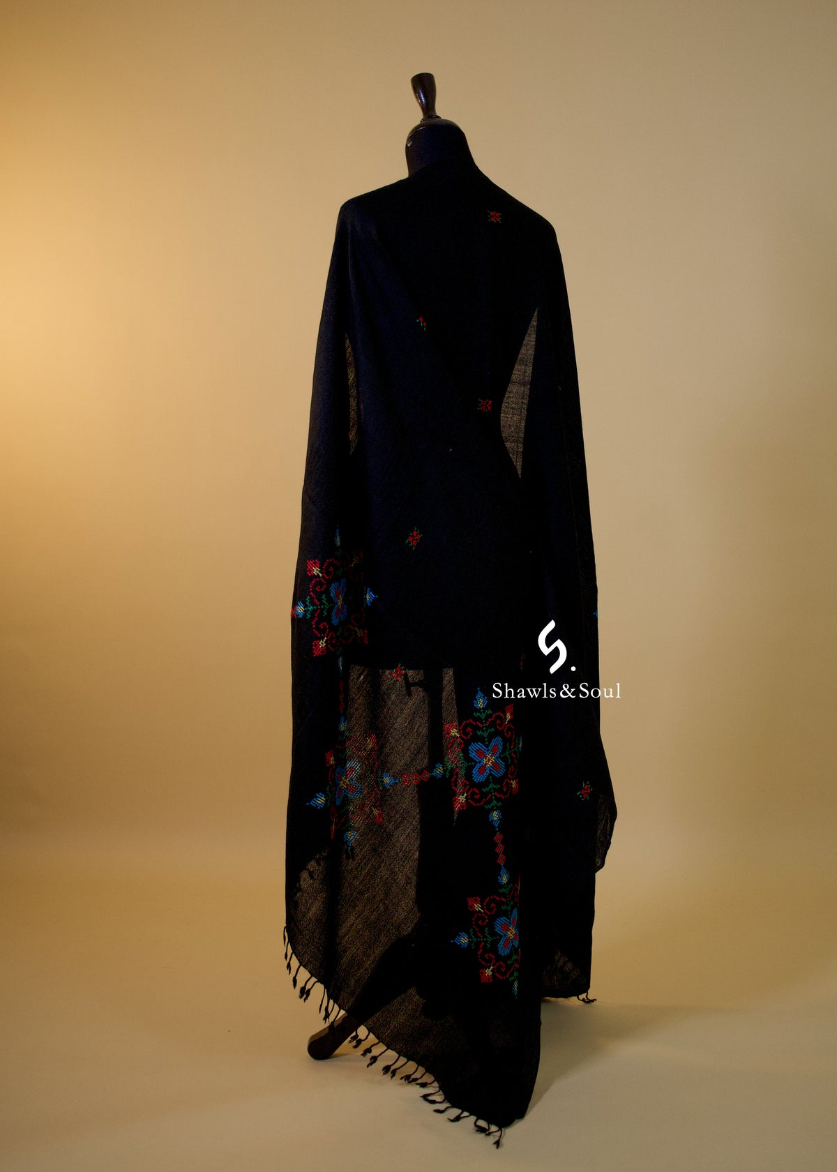 Medallion Shawl