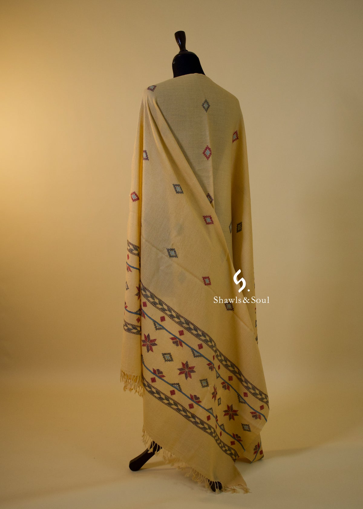 Woven Bloom B