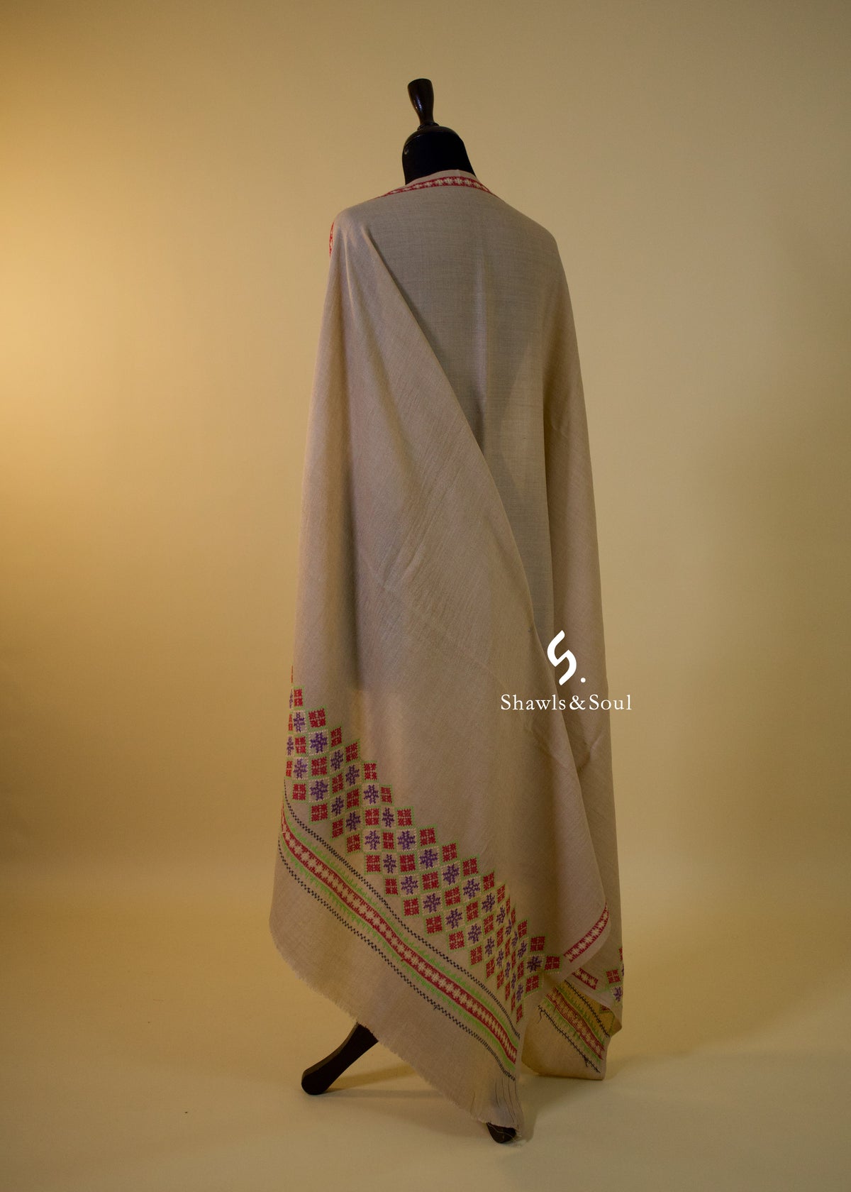 Crossed Elegance E