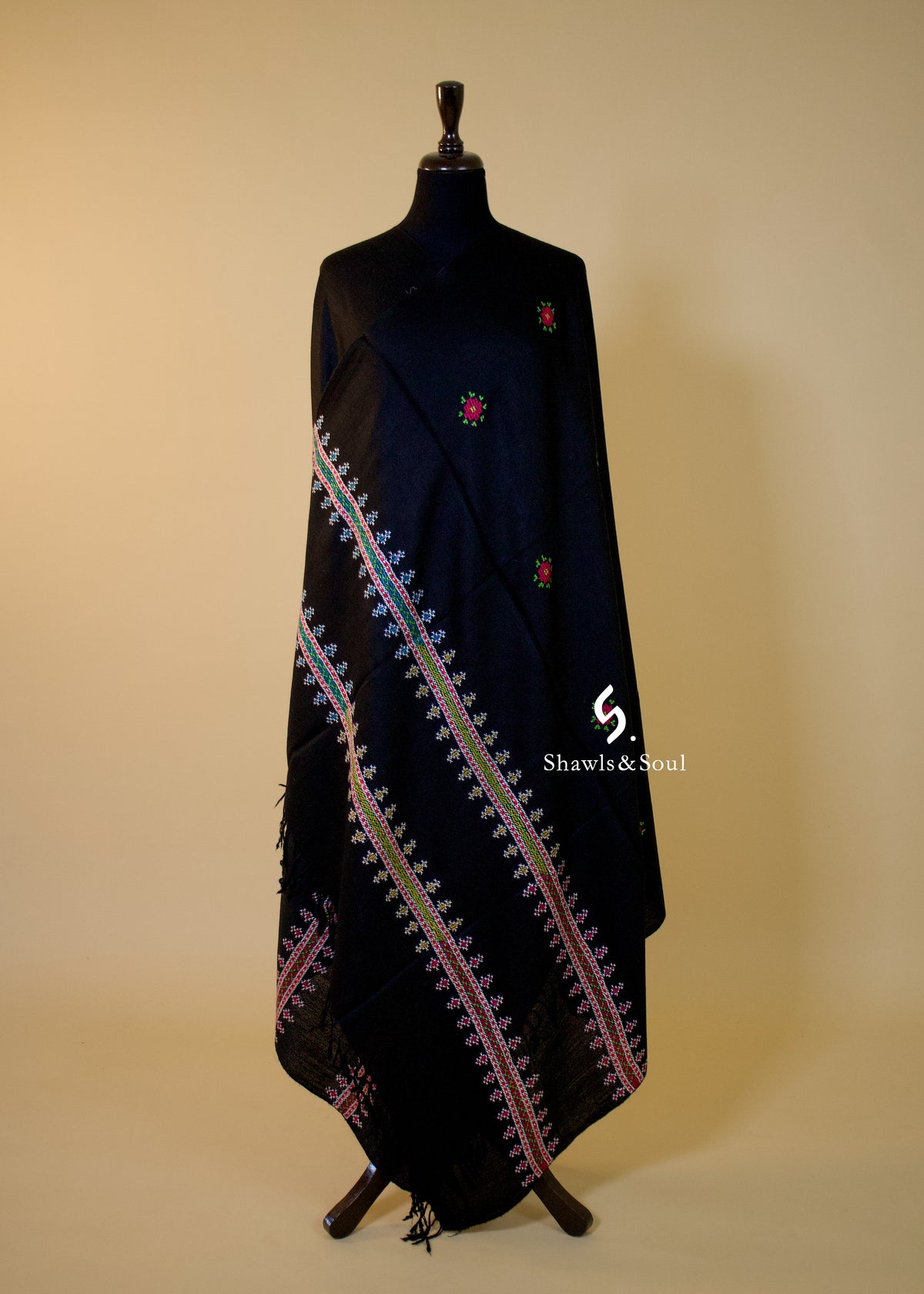 Vira Black B