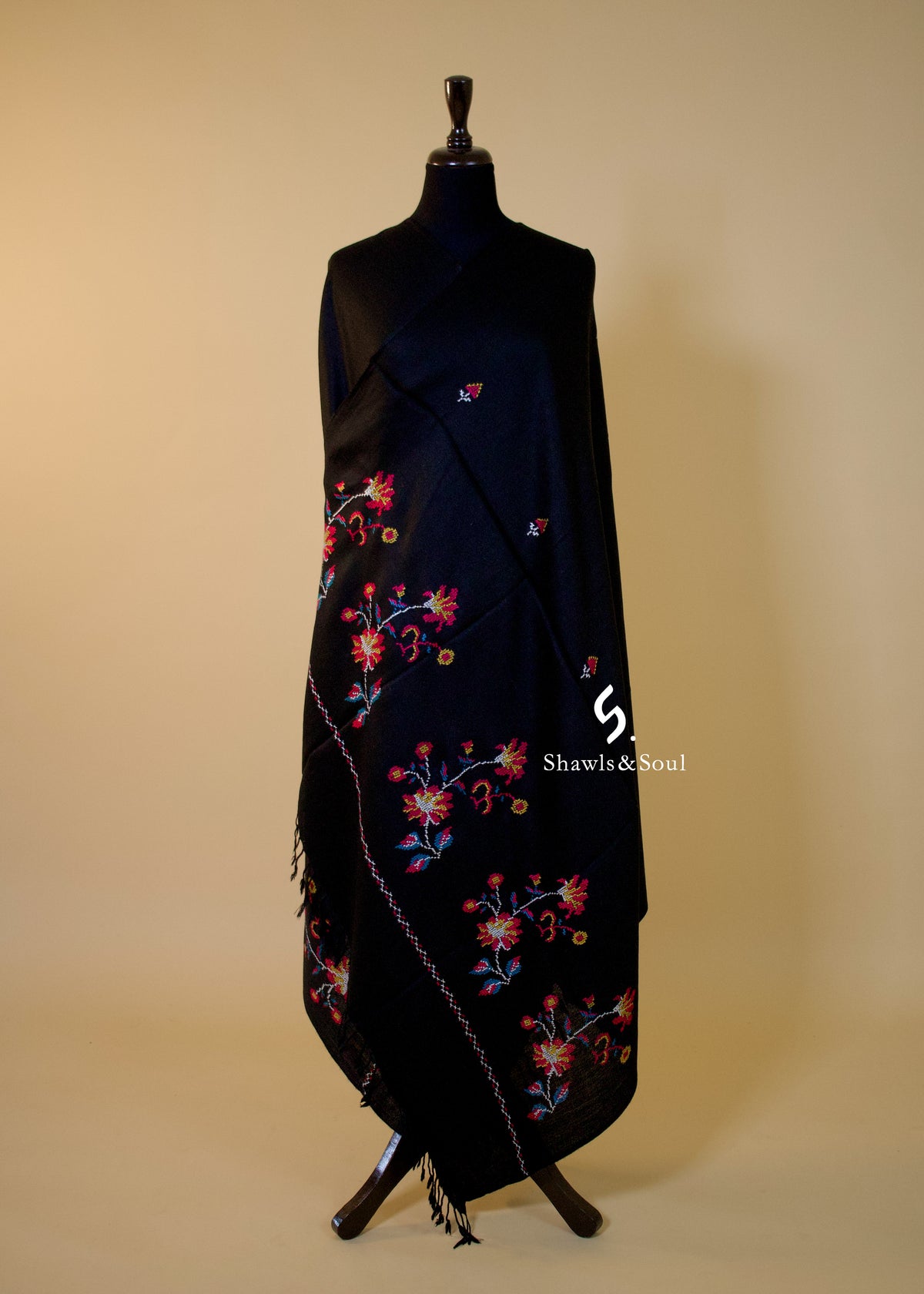 Amber Black A