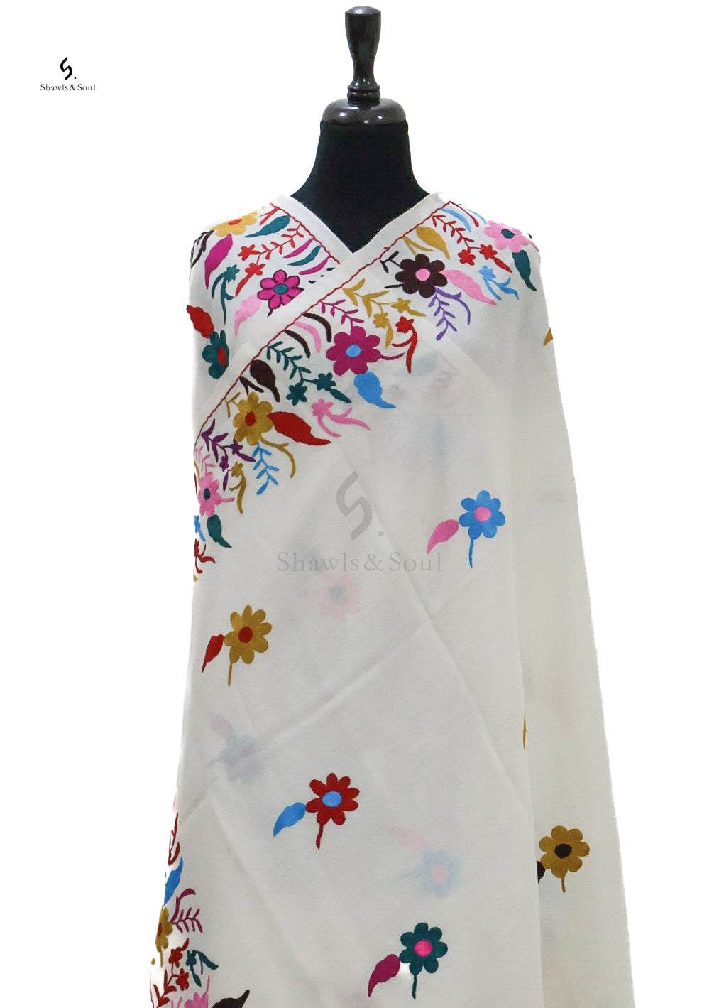 Aakash Shawl A