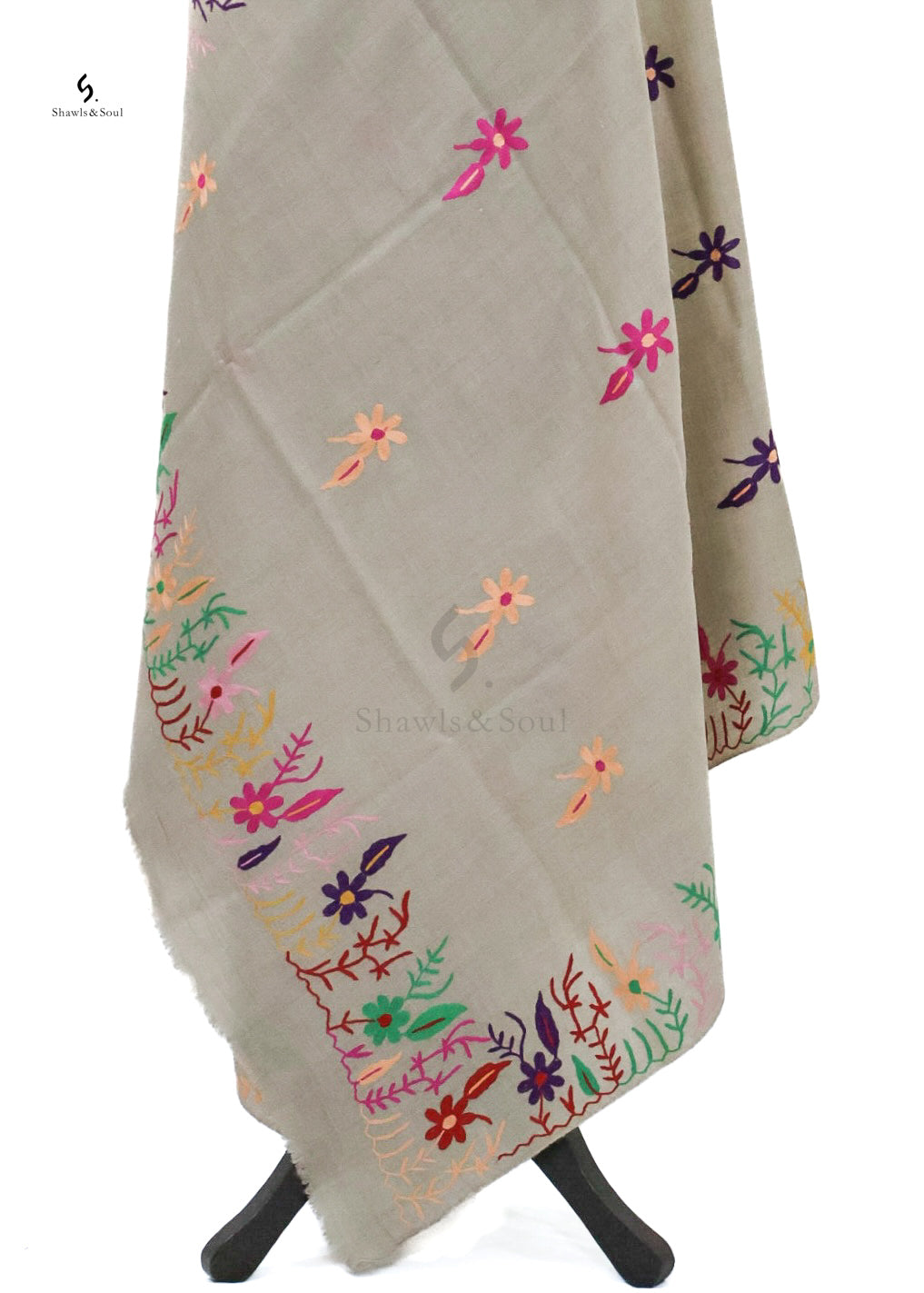 Aakash Shawl G