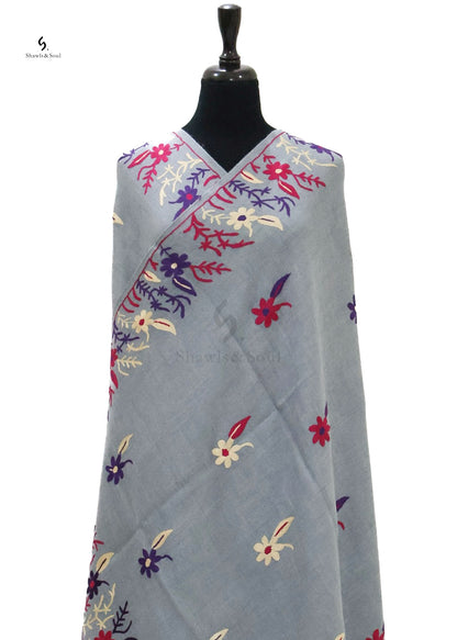 Aakash Shawl E