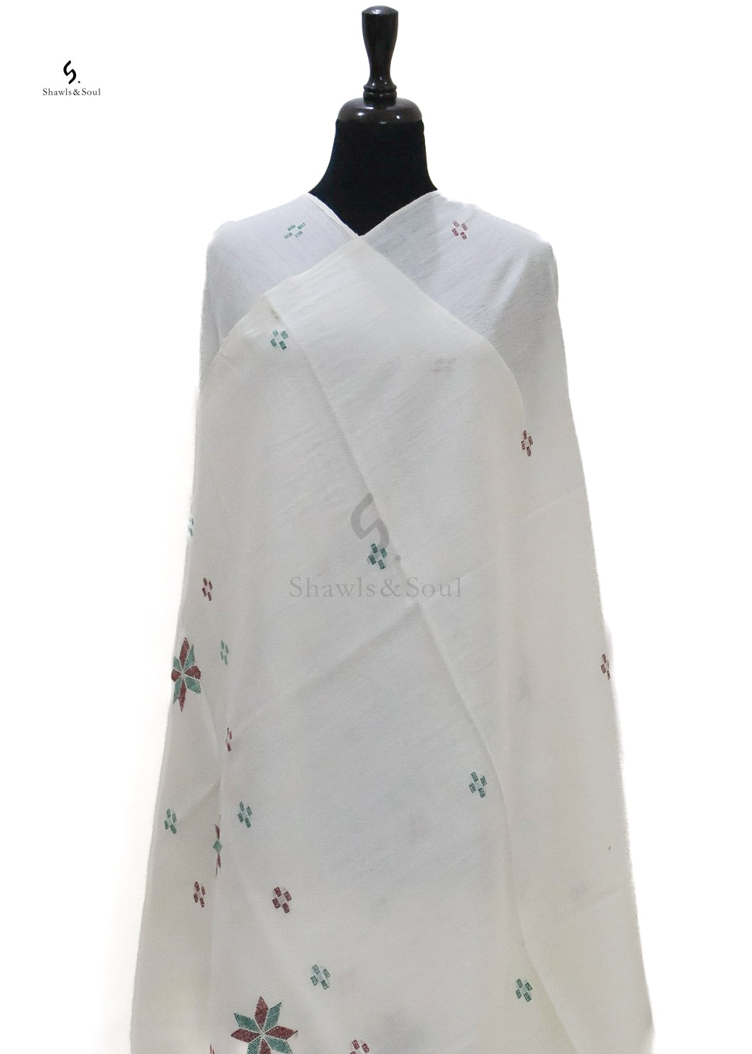 Swati Sundus White B