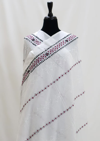 Aangan White C
